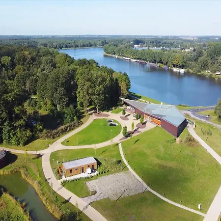 Feriehus Woodland Retreat For Two Antoing