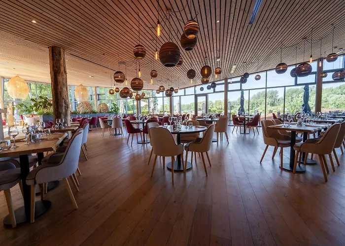 Woodland Retreat For Two